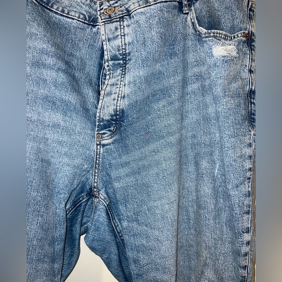 High-Waisted Kicker Boot-Cut Jeans - Picture 3 of 5
